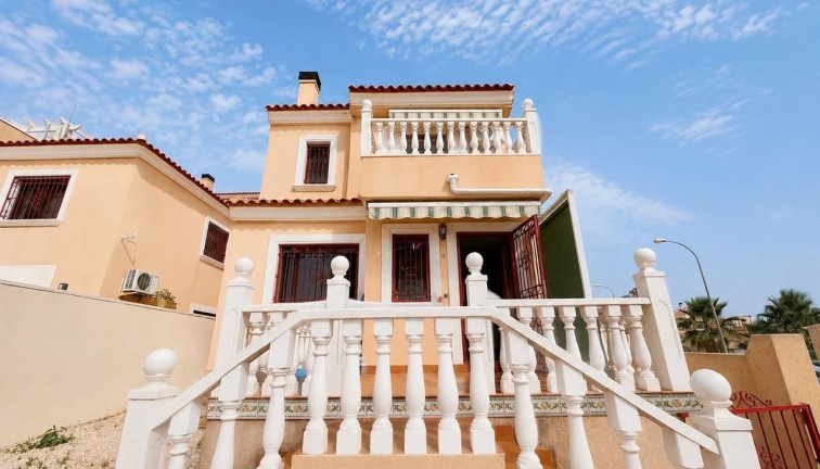 Reventa - Chalet - Villamartín