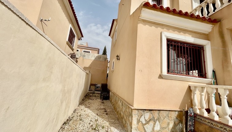 Reventa - Chalet - Villamartín