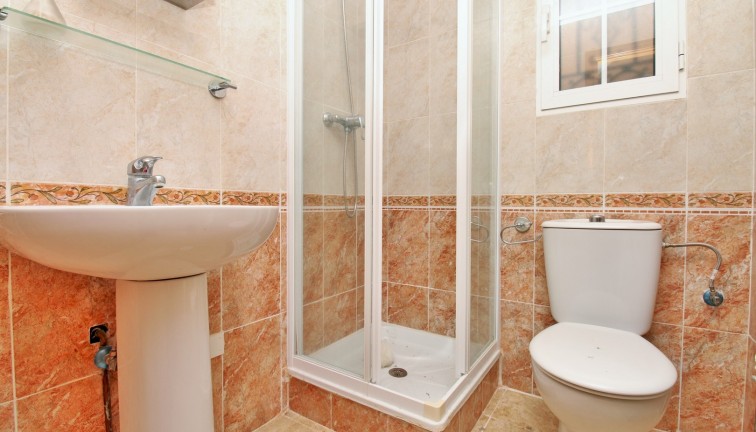 Resale - Semi-Detached - Villamartín