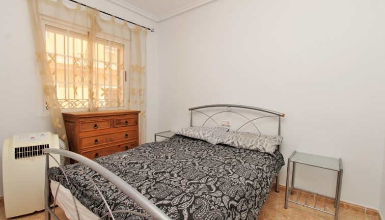 Resale - Semi-Detached - Villamartín