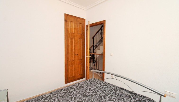Resale - Semi-Detached - Villamartín