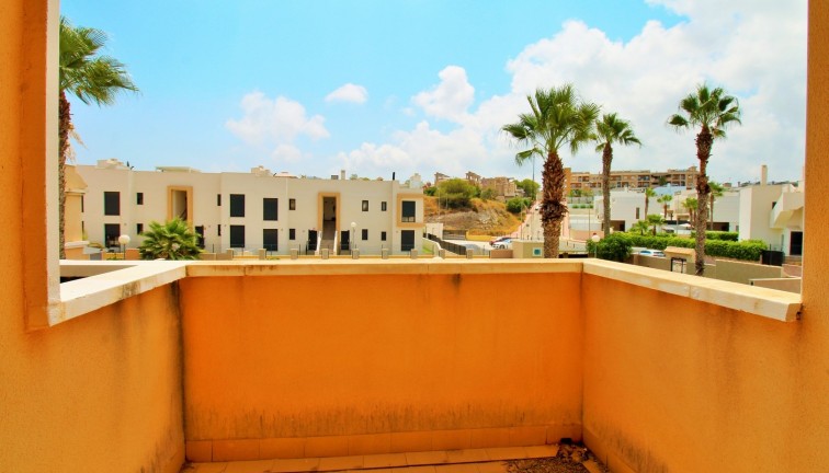 Resale - Semi-Detached - Villamartín