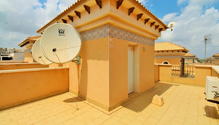 Resale - Semi-Detached - Villamartín
