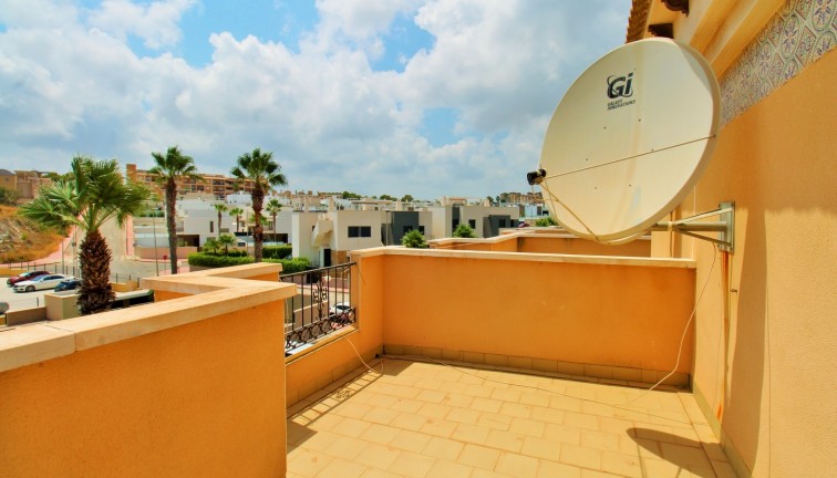 Resale - Semi-Detached - Villamartín