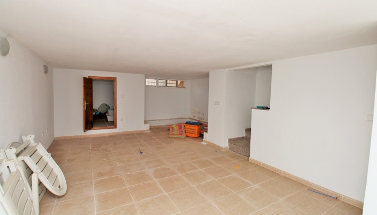 Resale - Semi-Detached - Villamartín
