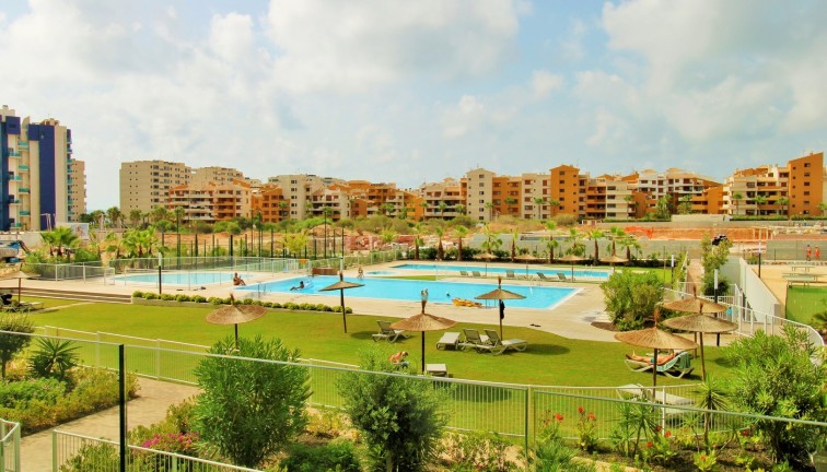Resale - Apartment - Punta Prima