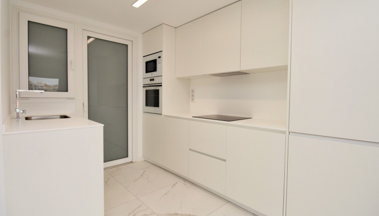Resale - Apartment - Punta Prima
