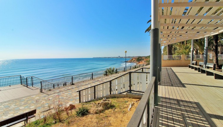 Resale - Apartment - Punta Prima