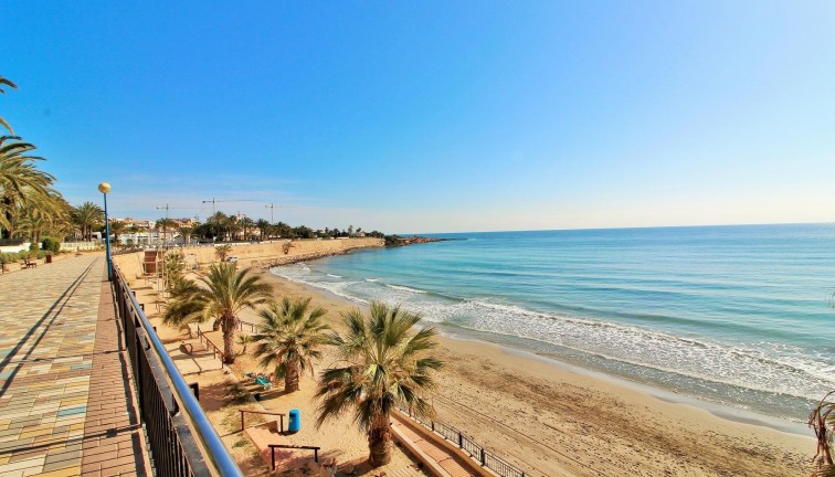 Resale - Apartment - Punta Prima