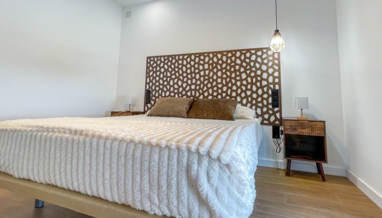 Jälleenmyynti - Paritalo/Rivitalo - Torrevieja - Nueva Torrevieja