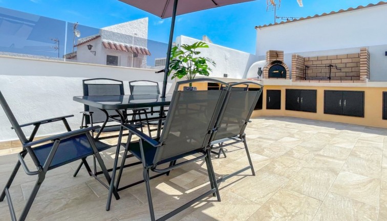 Jälleenmyynti - Paritalo/Rivitalo - Torrevieja - Nueva Torrevieja