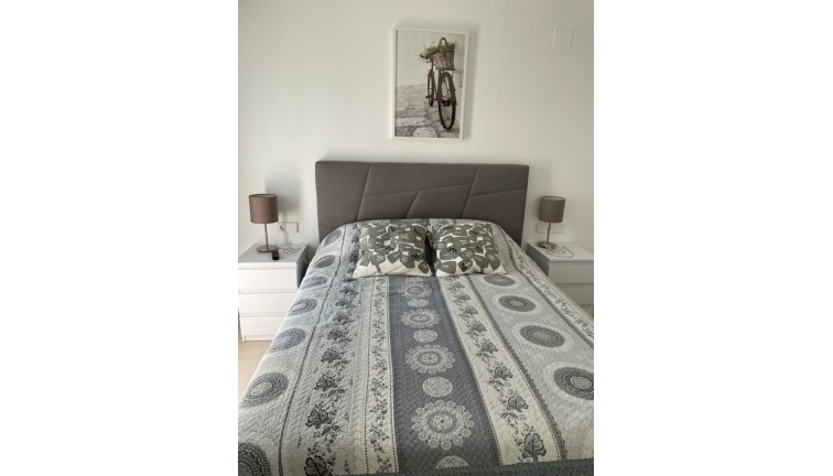 Reventa - Apartamento / piso - Torrevieja - Los Balcones
