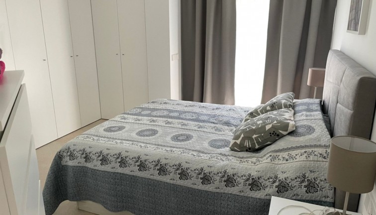 Reventa - Apartamento / piso - Torrevieja - Los Balcones