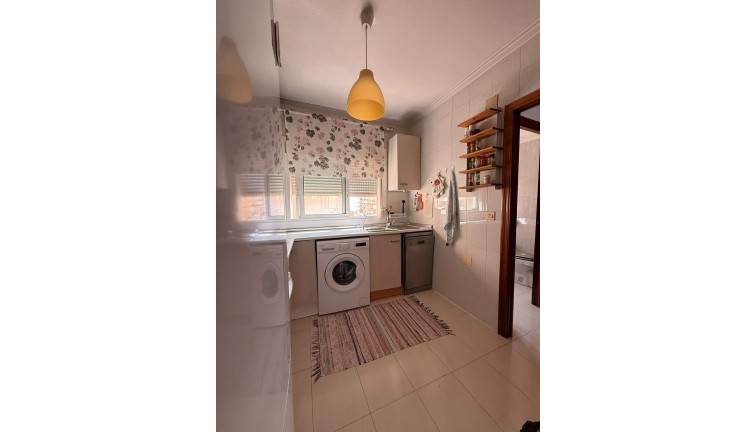 Jälleenmyynti - Asunto - Torrevieja - LA MATA