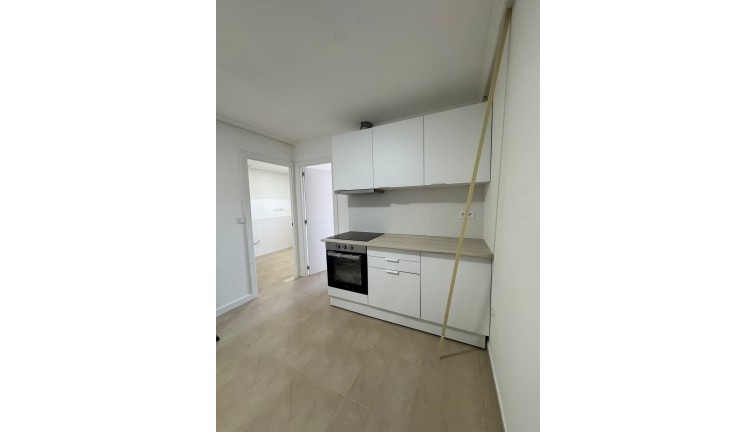 Resale - Apartment - Torrevieja