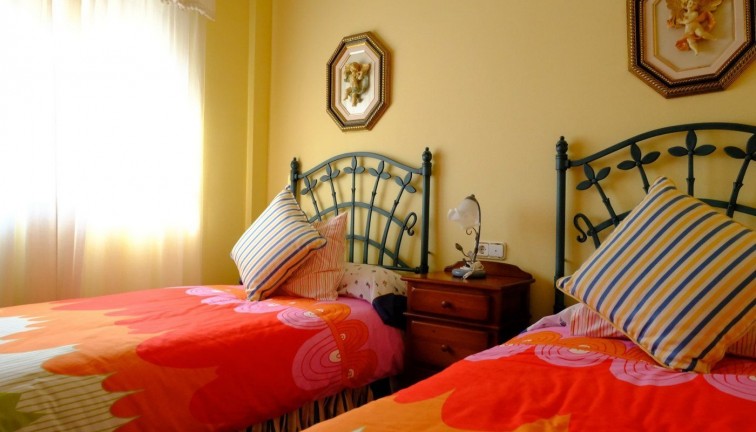 Reventa - Chalet - Orihuela - Correntías Medias