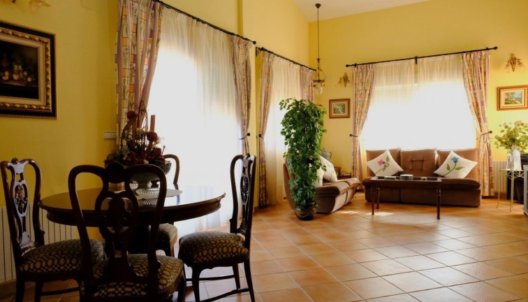 Reventa - Chalet - Orihuela - Correntías Medias