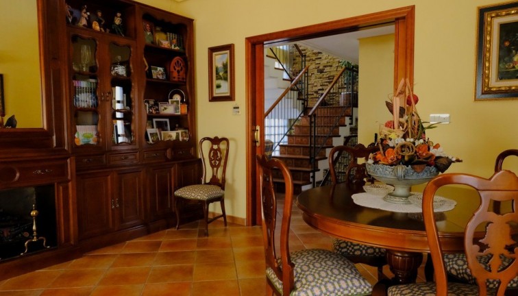 Reventa - Chalet - Orihuela - Correntías Medias