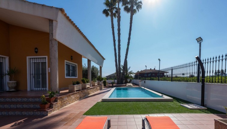 Reventa - Chalet - Orihuela - Correntías Medias