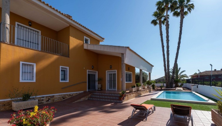 Reventa - Chalet - Orihuela - Correntías Medias