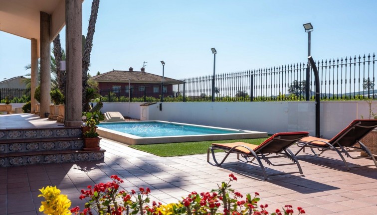 Reventa - Chalet - Orihuela - Correntías Medias