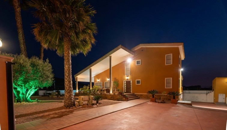Reventa - Chalet - Orihuela - Correntías Medias