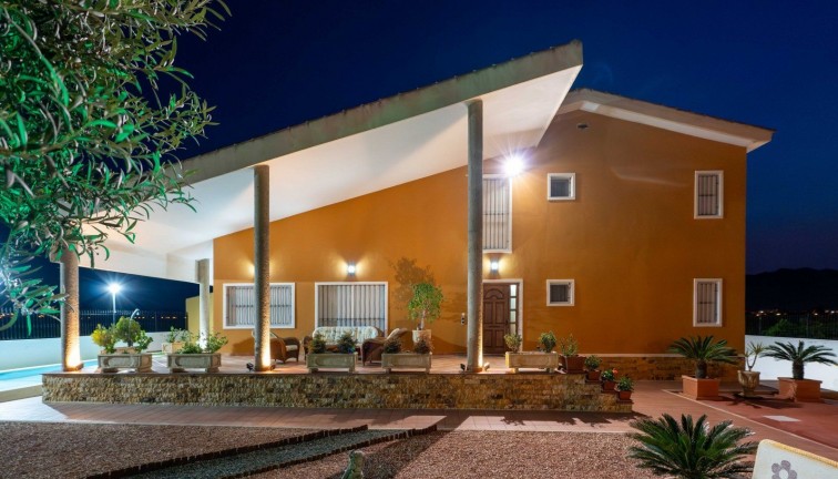 Reventa - Chalet - Orihuela - Correntías Medias