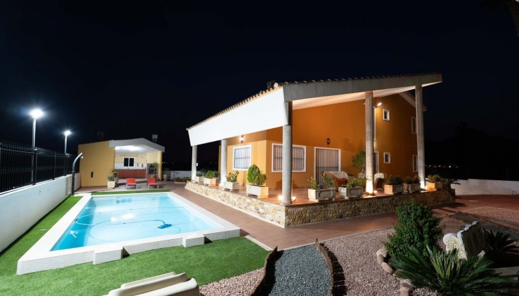 Reventa - Chalet - Orihuela - Correntías Medias