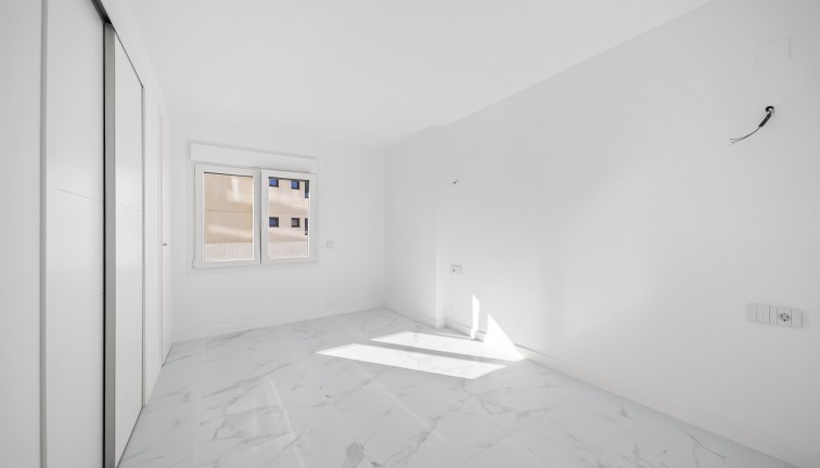 Reventa - Apartamento / piso - Torrevieja - Punta Prima