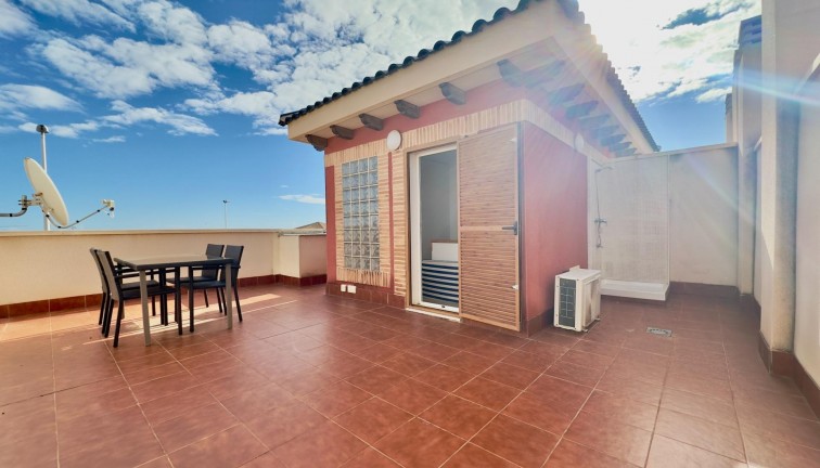 Jälleenmyynti - Asunto - Ylimmän kerroksen asunto - Orihuela Costa - Playa Flamenca