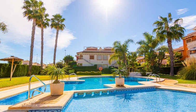 Jälleenmyynti - Asunto - Ylimmän kerroksen asunto - Orihuela Costa - Playa Flamenca