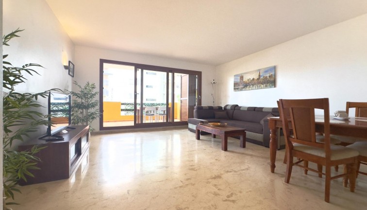 Återförsäljning - Lägenhet - Torrevieja - Punta Prima