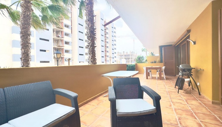 Återförsäljning - Lägenhet - Torrevieja - Punta Prima