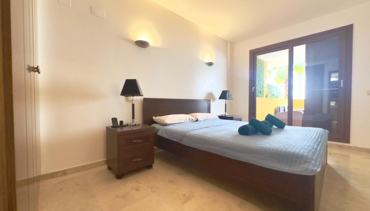 Återförsäljning - Lägenhet - Torrevieja - Punta Prima