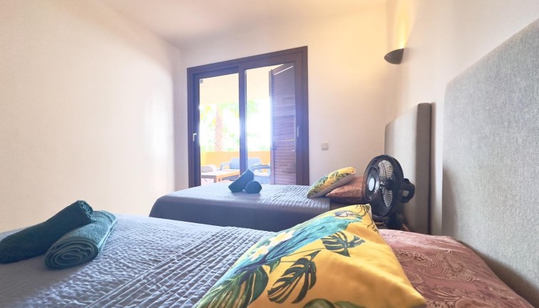 Återförsäljning - Lägenhet - Torrevieja - Punta Prima