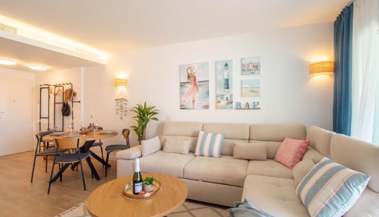 Resale - Apartment - Torrevieja - Punta Prima