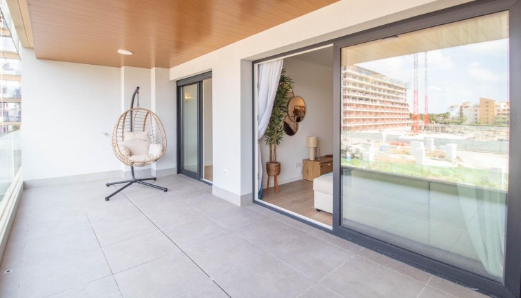 Resale - Apartment - Torrevieja - Punta Prima