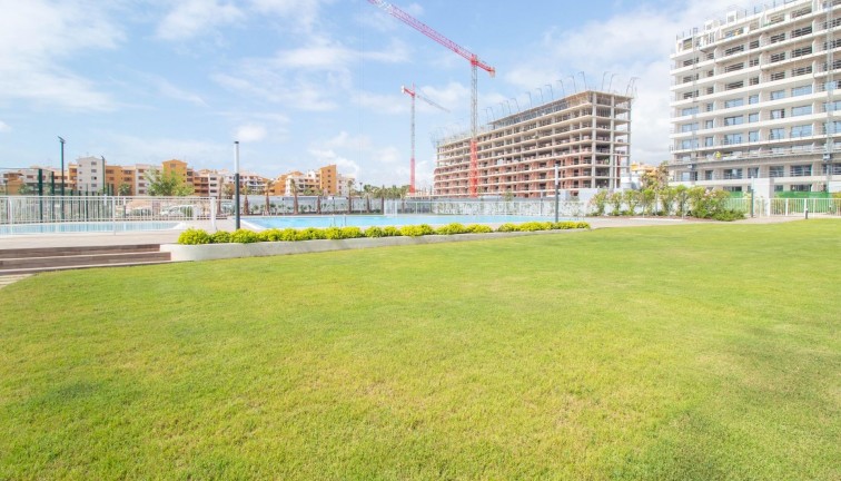 Resale - Apartment - Torrevieja - Punta Prima