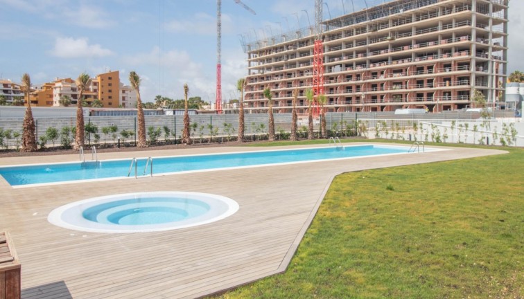 Resale - Apartment - Torrevieja - Punta Prima