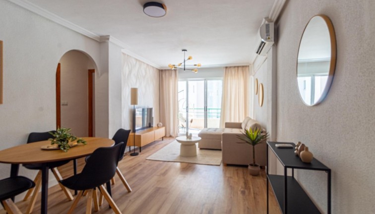 Jälleenmyynti - Asunto - Torrevieja - LA MATA