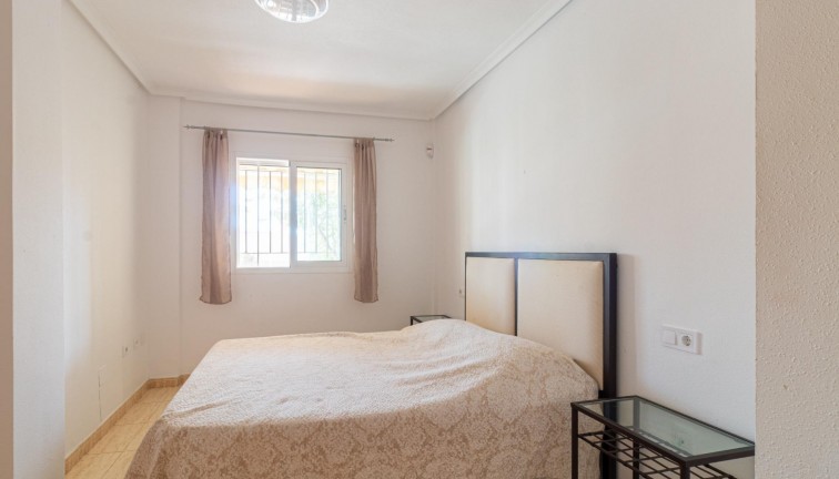 Jälleenmyynti - Bungalow - Orihuela Costa - Punta Prima