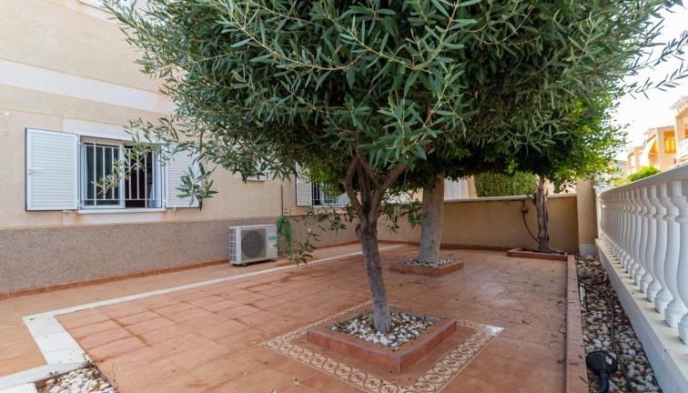 Jälleenmyynti - Bungalow - Orihuela Costa - Punta Prima