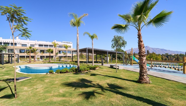 Uudistuotanto - Asunto - Estepona (Málaga) - Spain