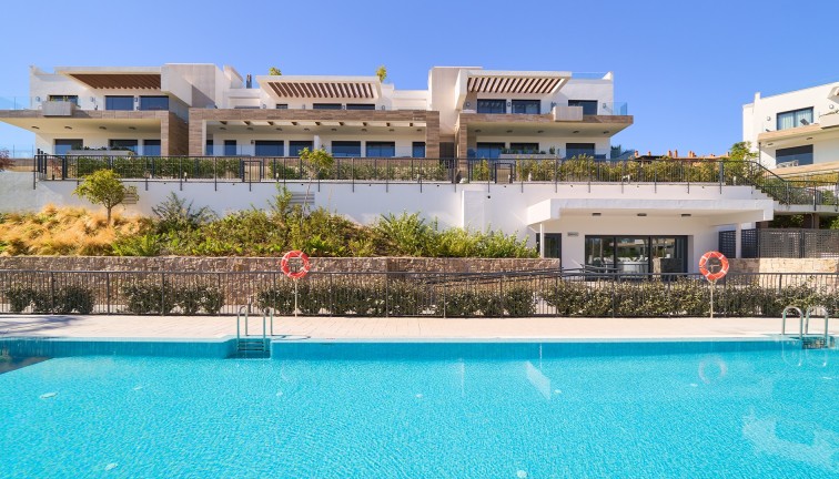 Uudistuotanto - Asunto - Estepona (Málaga) - Spain