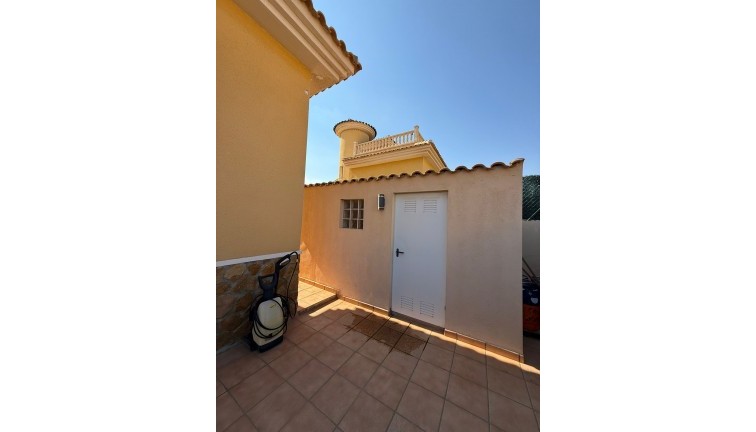 Jälleenmyynti - Erillistalo - Orihuela - Villamartín