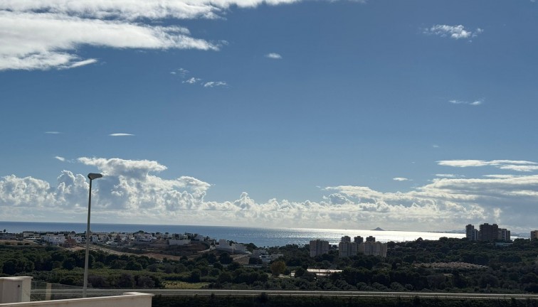 Jälleenmyynti - Erillistalo - Orihuela - Lomas de Cabo Roig