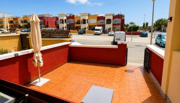 Jälleenmyynti - Bungalow - Orihuela Costa - Los Altos