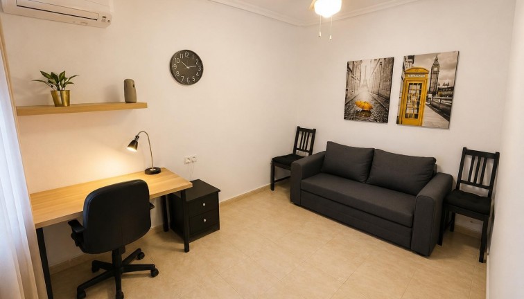Jälleenmyynti - Bungalow - Orihuela Costa - Los Altos