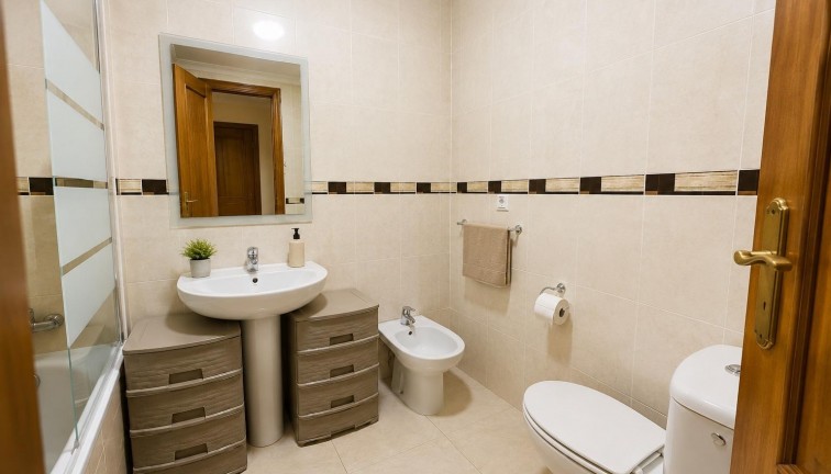 Jälleenmyynti - Bungalow - Orihuela Costa - Los Altos