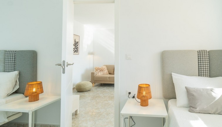 Jälleenmyynti - Asunto - Torrevieja - LA MATA